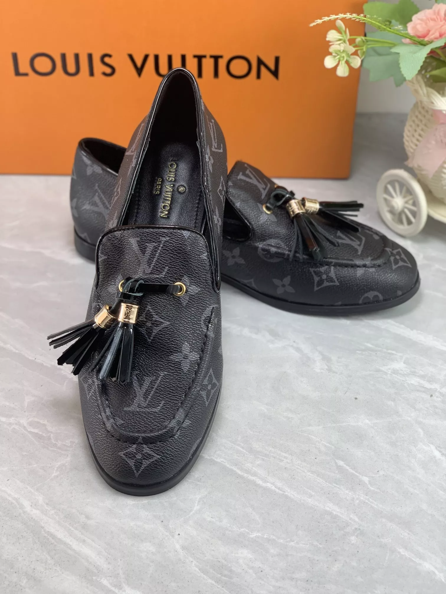 louis vuitton lv oxfords chaussures pour femme s_12b5a3a4